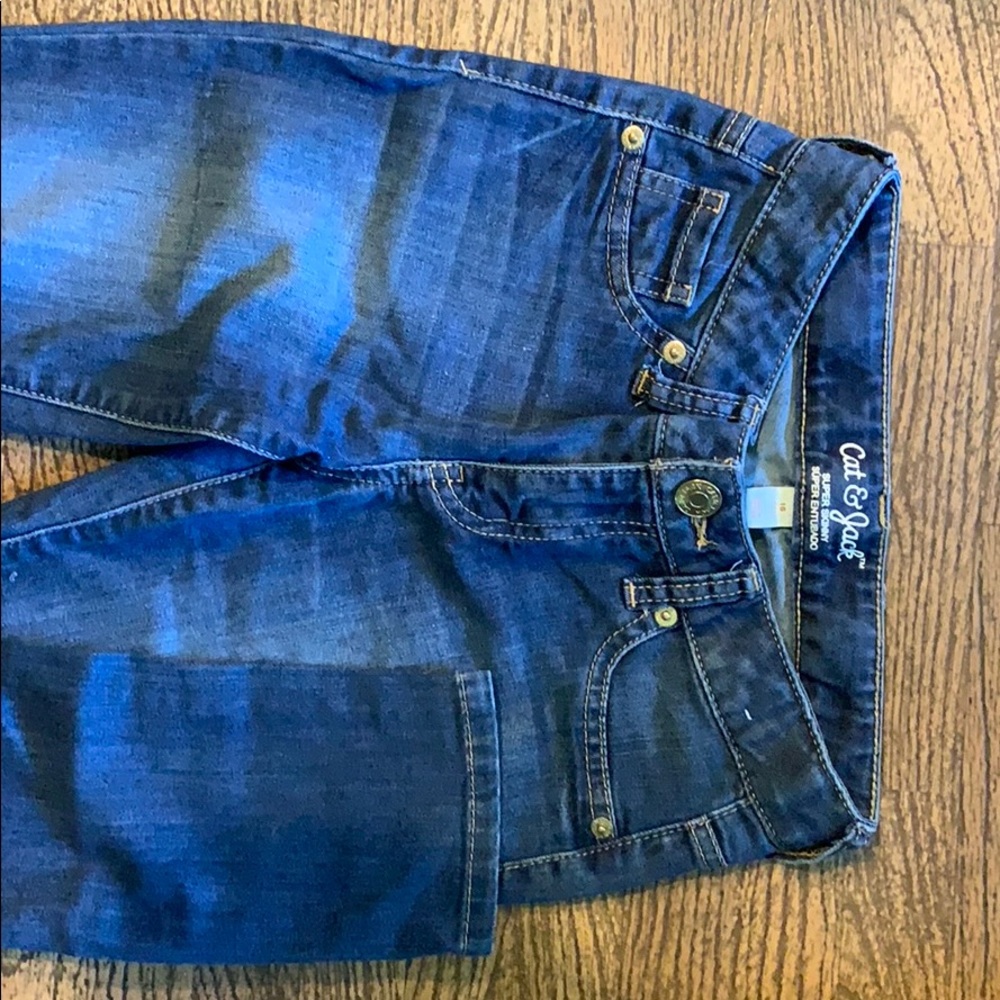 Jeans